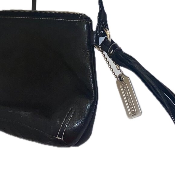 Coach Small Black Leather Wristlet Top Zip Closure Adjustable Strap 7"x4.5" EUC - Picture 12 of 14